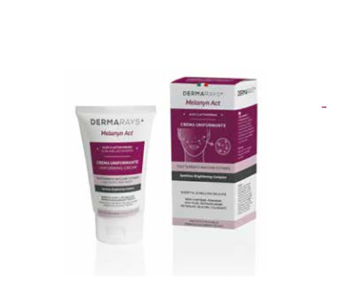 Aloe barbadensis leaf juice, Lactoferrin, Spotless Brightening Complex, Butyrospermum Parkii butter and Prunus Amygdalus dulcis oil